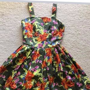 Hearts and found 2xs dress